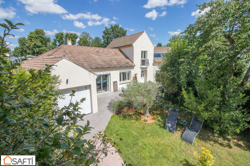 Maison - 190 m² - 8 pièces