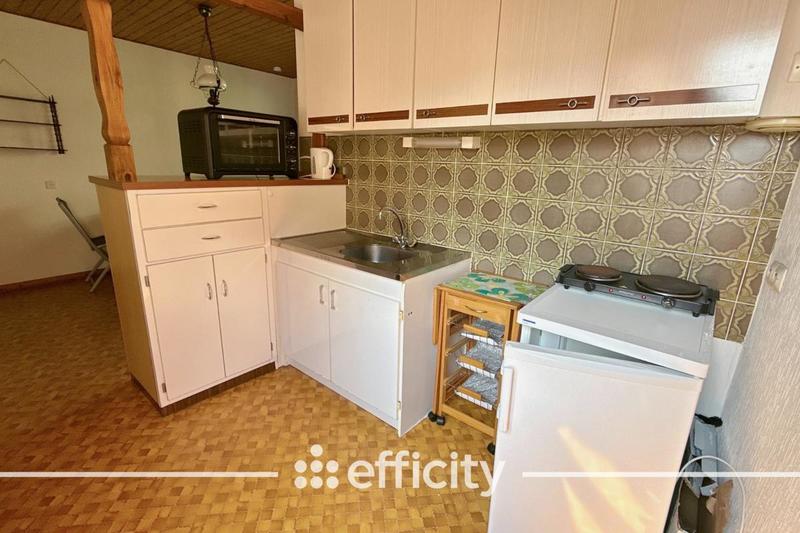 Maison - 202 m² - 10 pièces