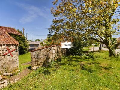 Maison - 450 m² - 14 pièces