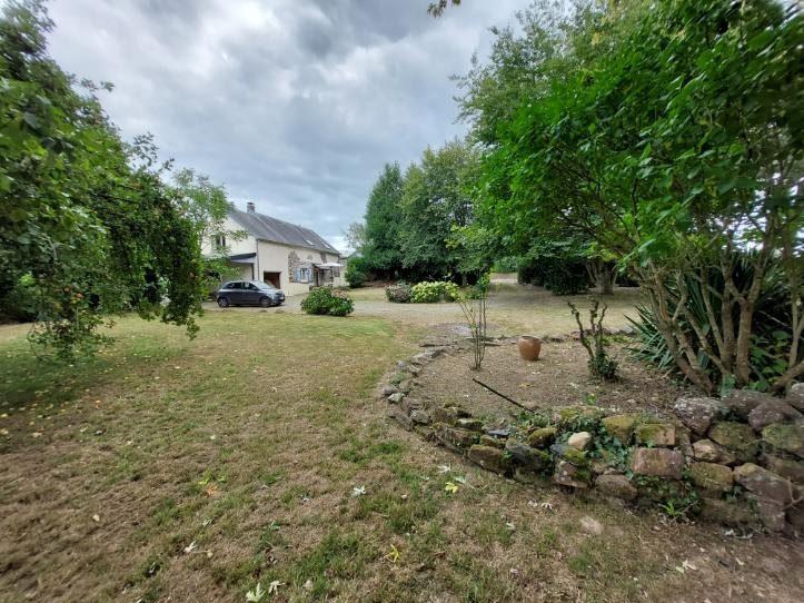 Maison - 102 m² - 4 pièces