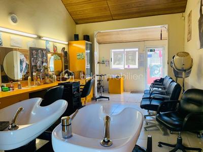 Local commercial - 23 m² - 2 pièces