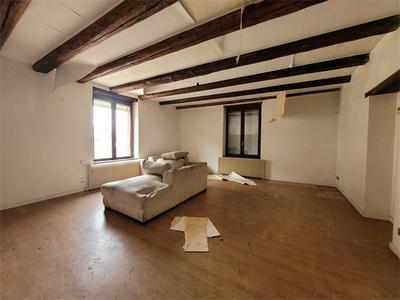 Maison - 210 m² - 5 pièces