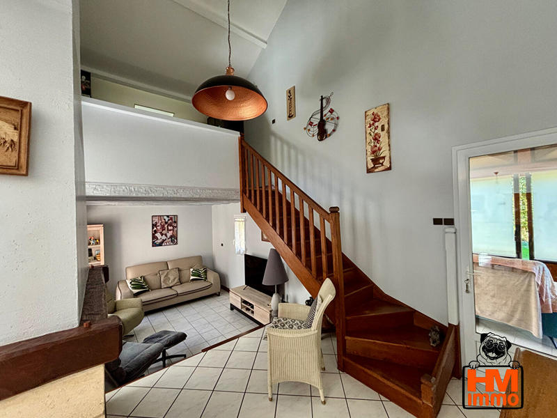 Maison - 147 m² - 6 pièces