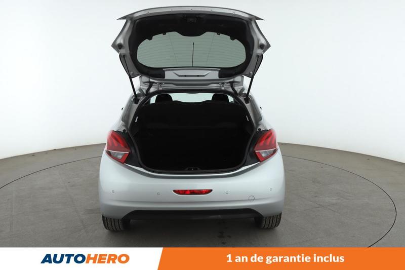Peugeot 208 1.2 PureTech Feline 5p 110 ch