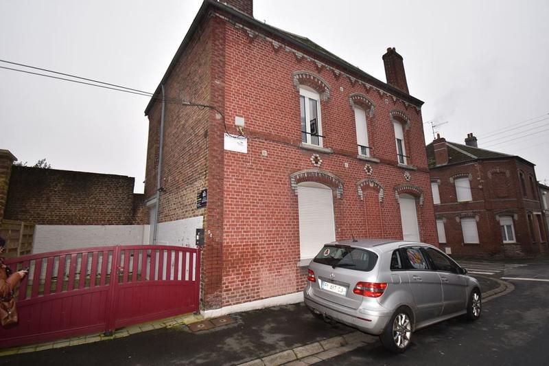 Maison de ville - 168 m² - 10 pièces