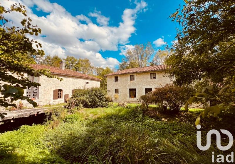 Maison - 200 m² - 6 pièces