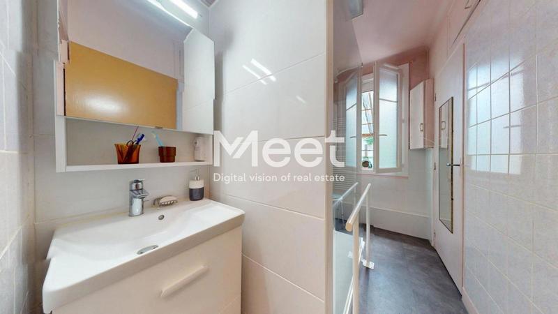 Maison - 64 m² - 4 pièces