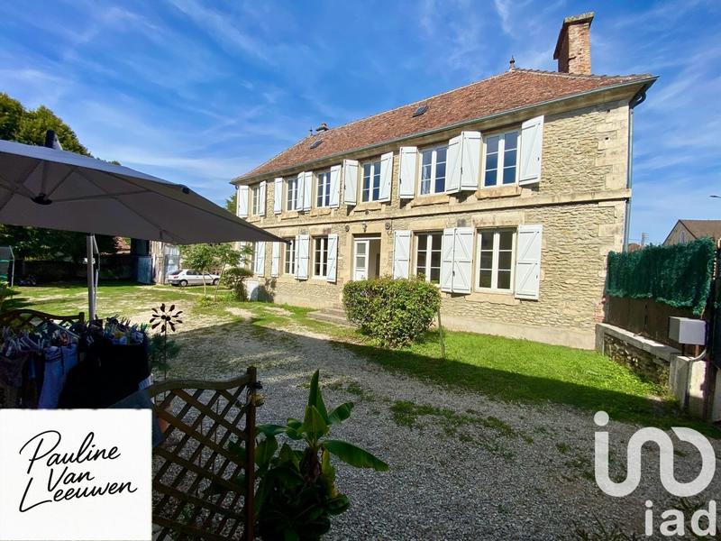 Maison - 243 m² - 5 pièces