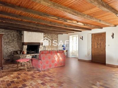 Maison - 107 m² - 4 pièces