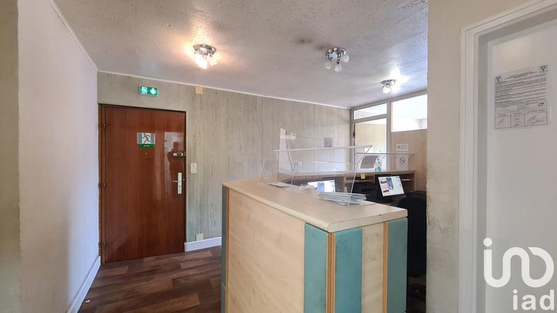 Appartement - 93 m² - 7 pièces