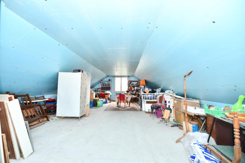 Maison - 148 m² - 6 pièces