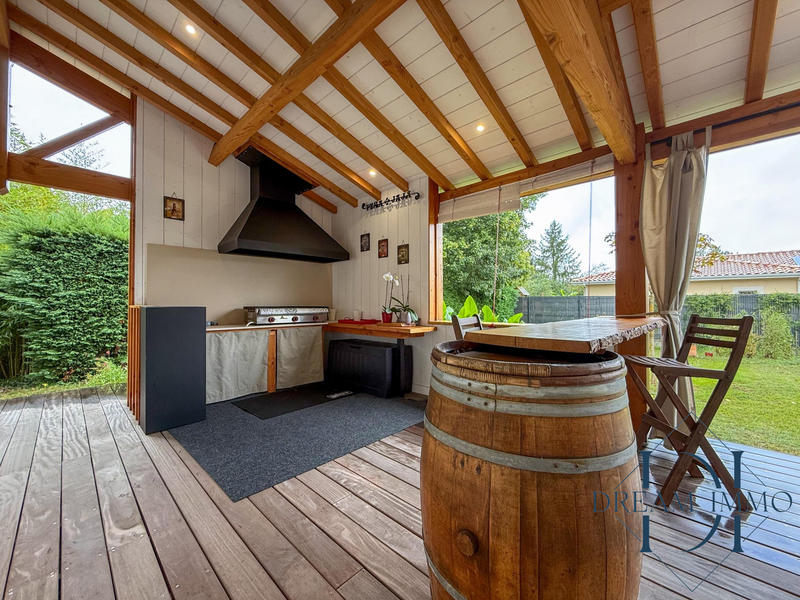 Maison - 144 m² - 6 pièces