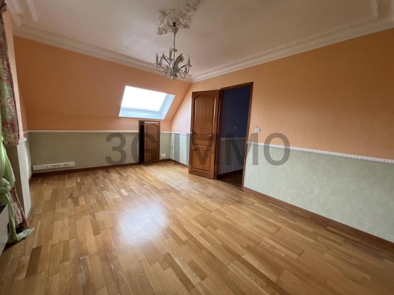 Maison - 116 m² - 6 pièces