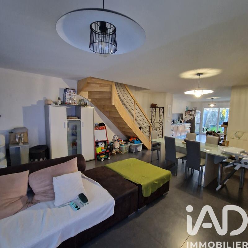 Maison - 102 m² - 5 pièces