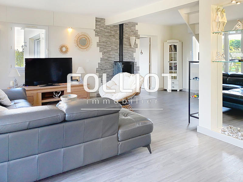 Maison - 155 m² - 6 pièces