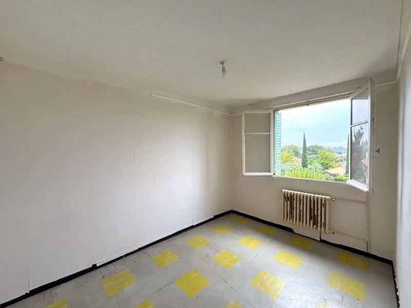 Appartement - 60 m² - 4 pièces