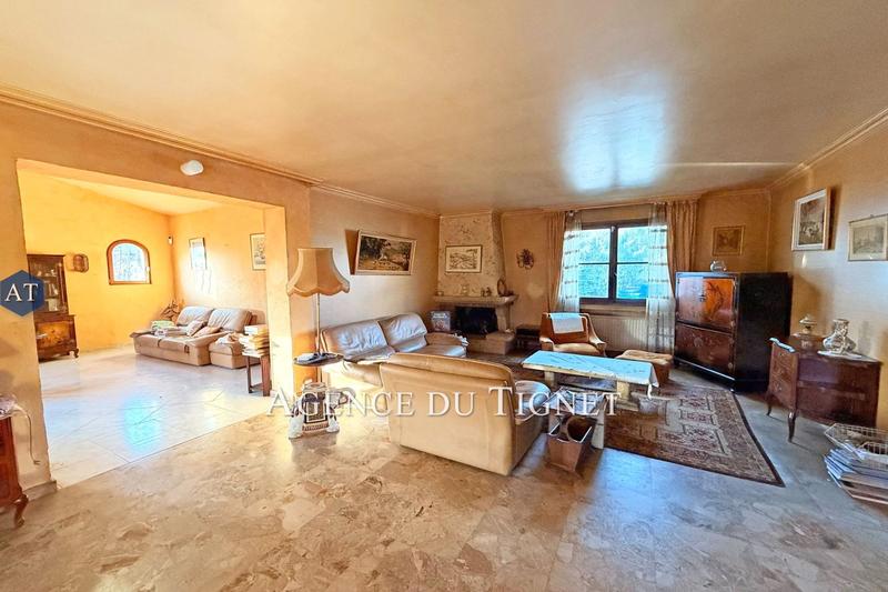 Maison - 186 m² - 6 pièces