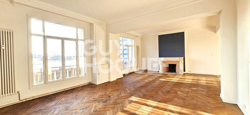 Appartement - 182 m² - 6 pièces
