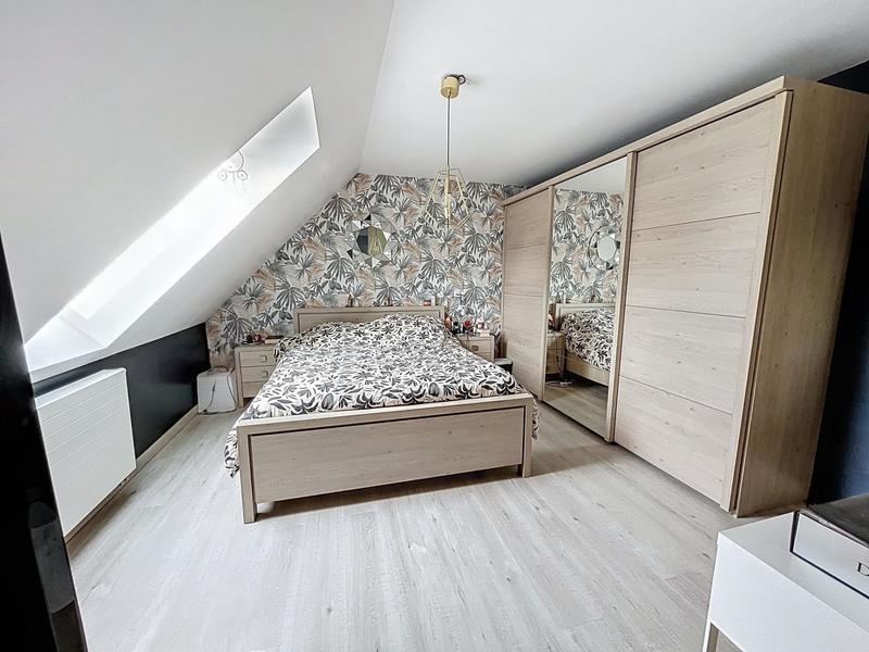 Maison - 152 m² - 7 pièces