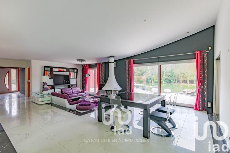 Maison de maîtres - 299 m² - 11 pièces