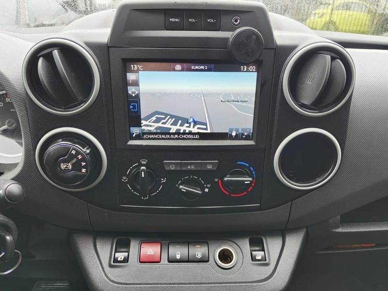 Peugeot Partner (B9) Utilitaire Phase 2 L1 600kg 1.6 Blue HDi Fap Fourgon Etg6 s&amp;S 99 cv Boîte auto