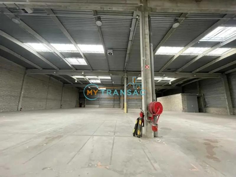 Local d'activité / Entrepôt - 10 463 m²