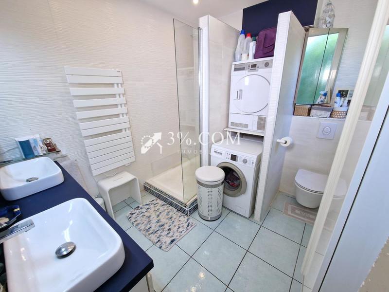 Maison - 96 m² - 5 pièces