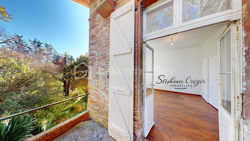 Demeure - 196 m² - 5 pièces