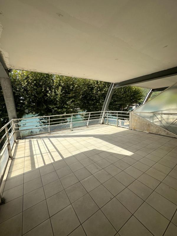 Duplex - 94 m² - 3 pièces