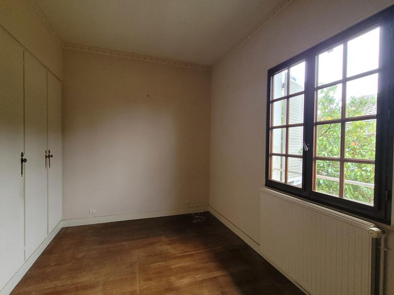 Maison - 99 m² - 5 pièces