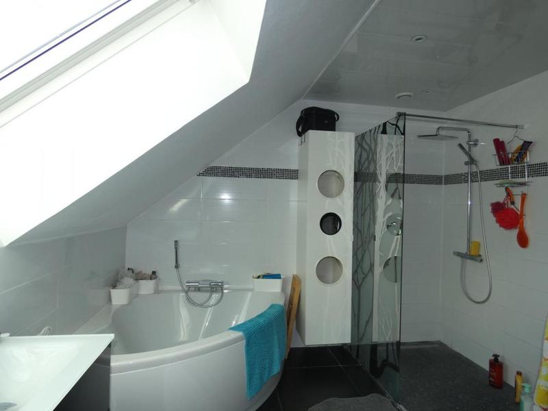 Maison en pierre - 186 m² - 6 pièces