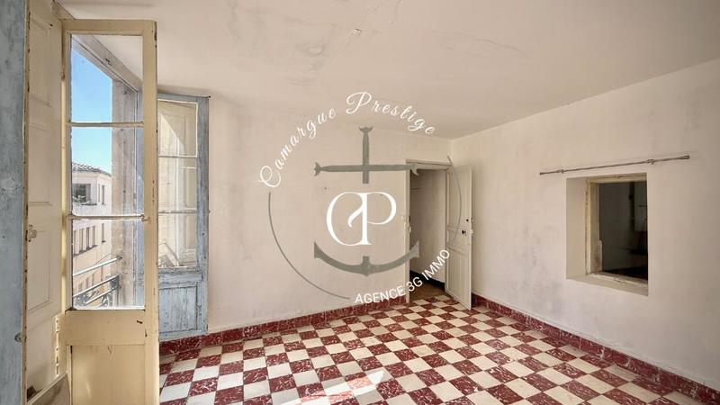 Maison de ville - 200 m² - 9 pièces