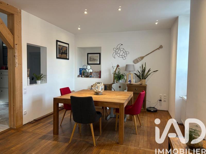 Maison - 122 m² - 6 pièces