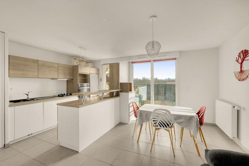 Appartement - 65 m² - 3 pièces