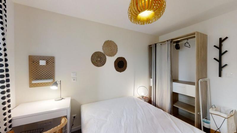 Appartement - 76 m² - 5 pièces