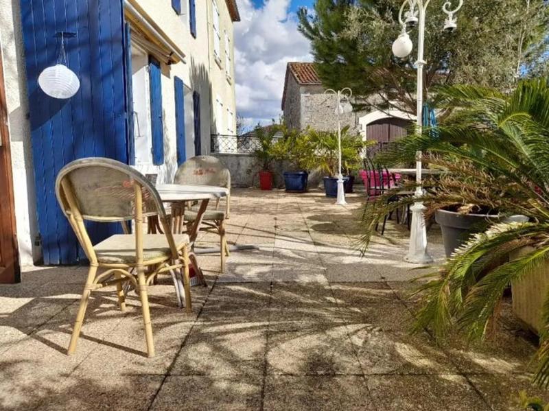 Maison en pierre - 265 m² - 7 pièces