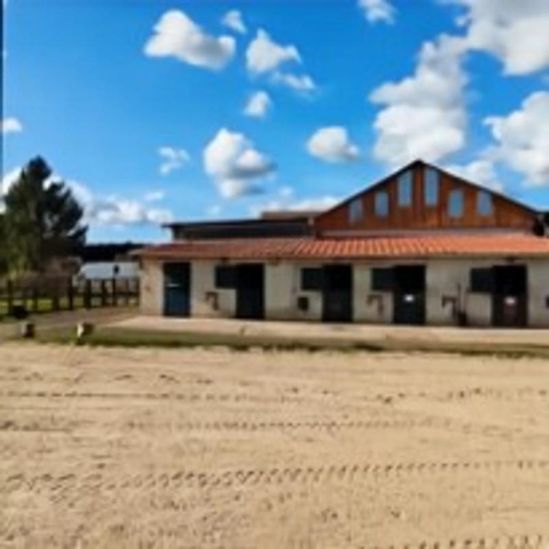 Maison - 180 m² - 6 pièces