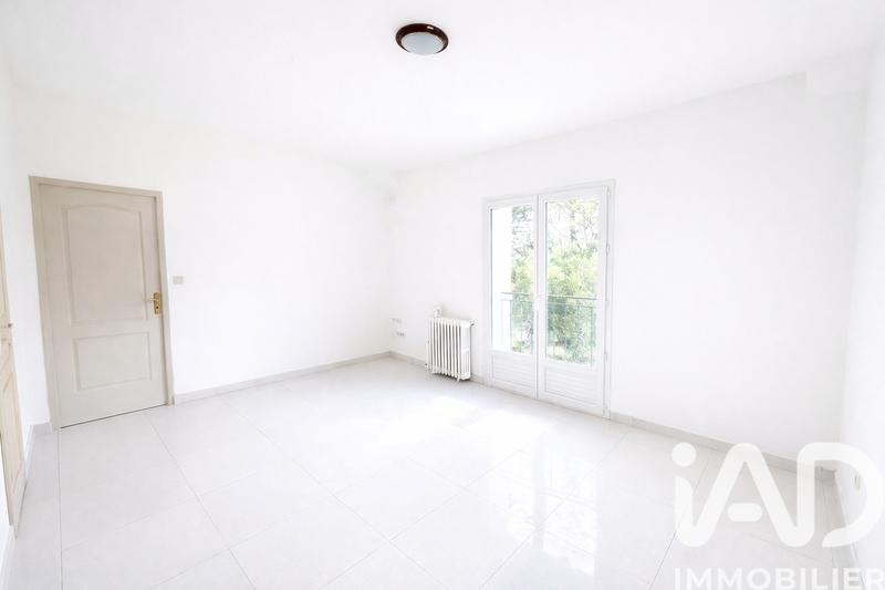 Maison - 315 m² - 10 pièces