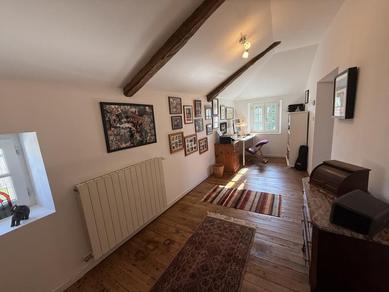 Maison ancienne - 242 m² - 8 pièces