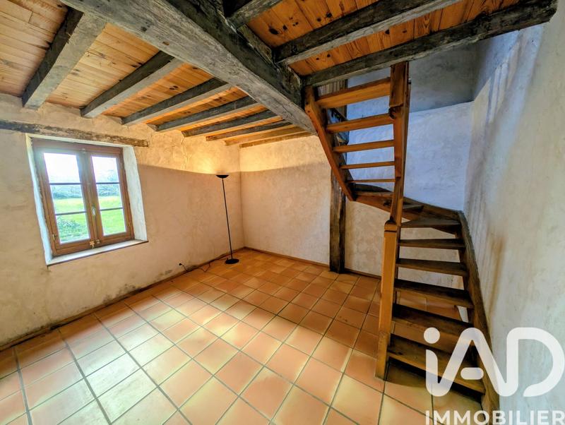 Maison - 350 m² - 11 pièces