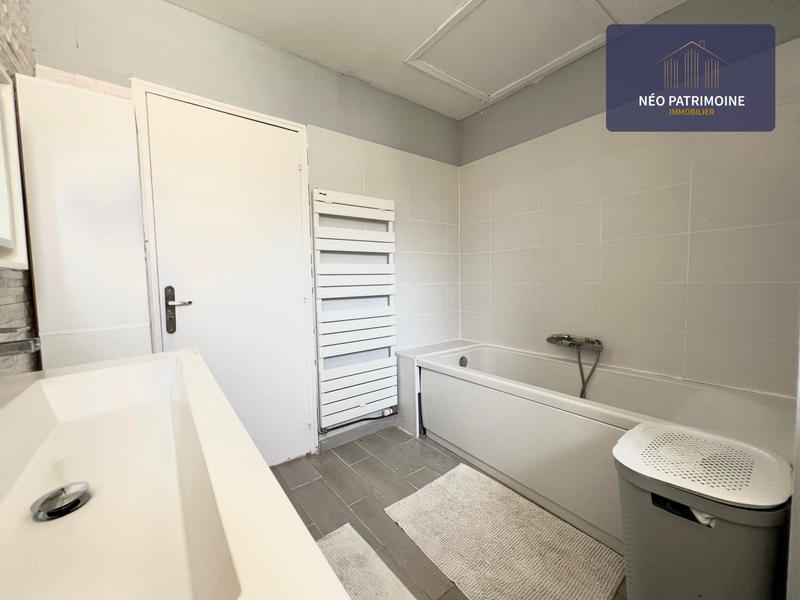 Maison - 98 m² - 5 pièces