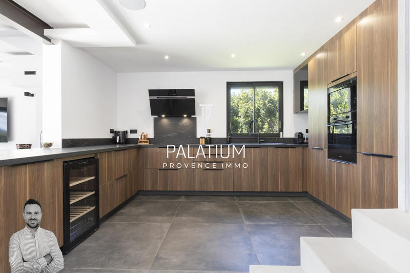 Villa - 134 m² - 4 pièces