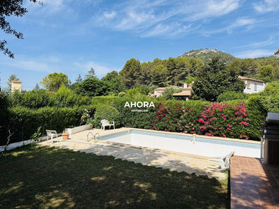 Villa - 178 m² - 5 pièces