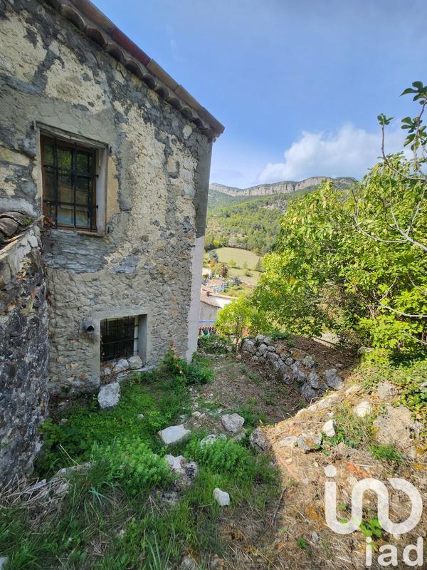 Maison - 97 m² - 5 pièces