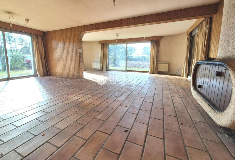 Maison contemporaine - 205 m² - 6 pièces