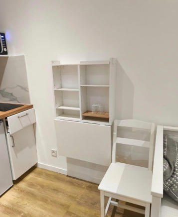 Studio - 11 m² - 1 pièce