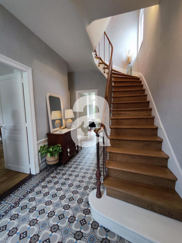 Maison ancienne - 126 m² - 6 pièces