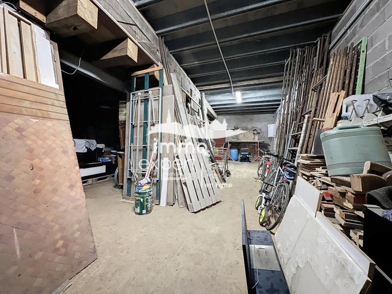 Maison - 211 m² - 6 pièces