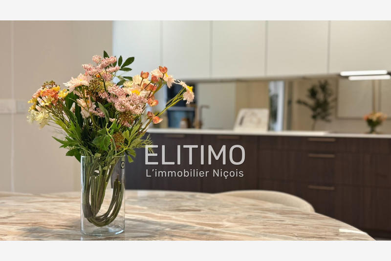 Appartement - 80 m² - 3 pièces