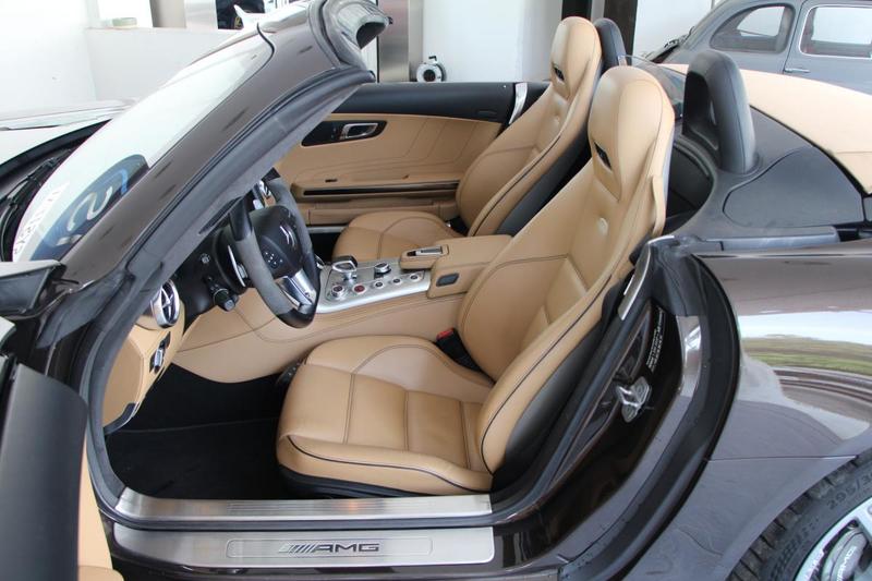 Mercedes Sls Amg Roadster a